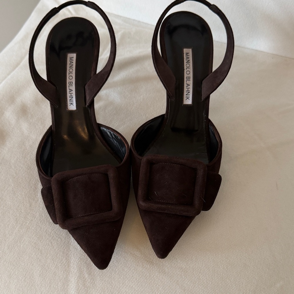 Manolo Blahnik Dark Brown Suede Pointed Slingback Pumps with Buckle